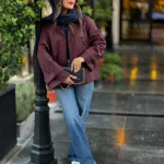 بارونی زرشکی زنانه گلاره جواهرزاده برای استایل روزمره و مهمانی